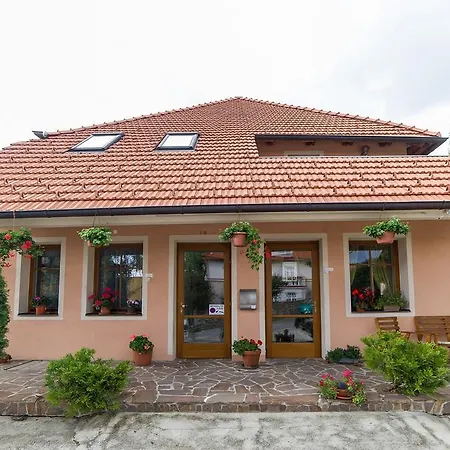 Na Spicaku 3* Чески-Крумлов