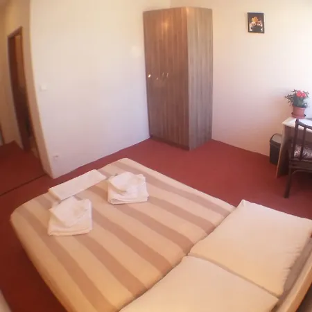 Na Spicaku Guest house